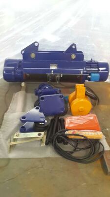 0.5 Ton - 50 Ton Wire Rope Electric Hoist Low Noise Heavy Duty Electric Hoist IP54 IP44