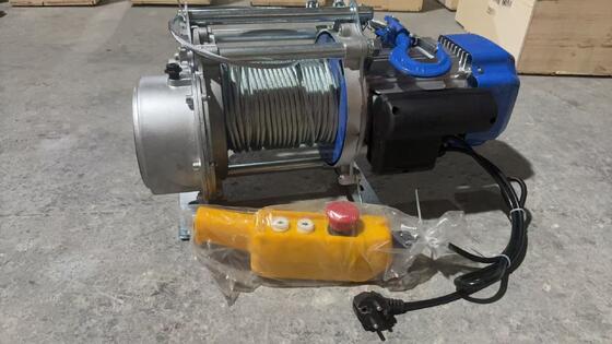 Lightweight Small Electric Winch 220V Waterproof Electric Winch Portable